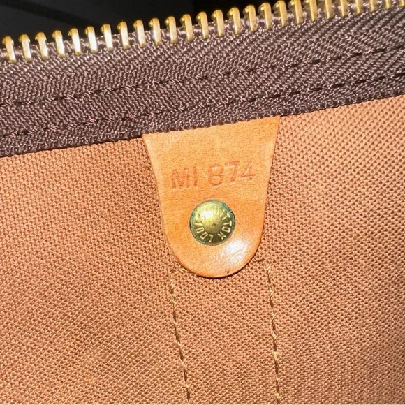 Louis Vuitton Keepall 60 (1987 Vintage Monogram) Duffel Bag - Picture 11 of 11